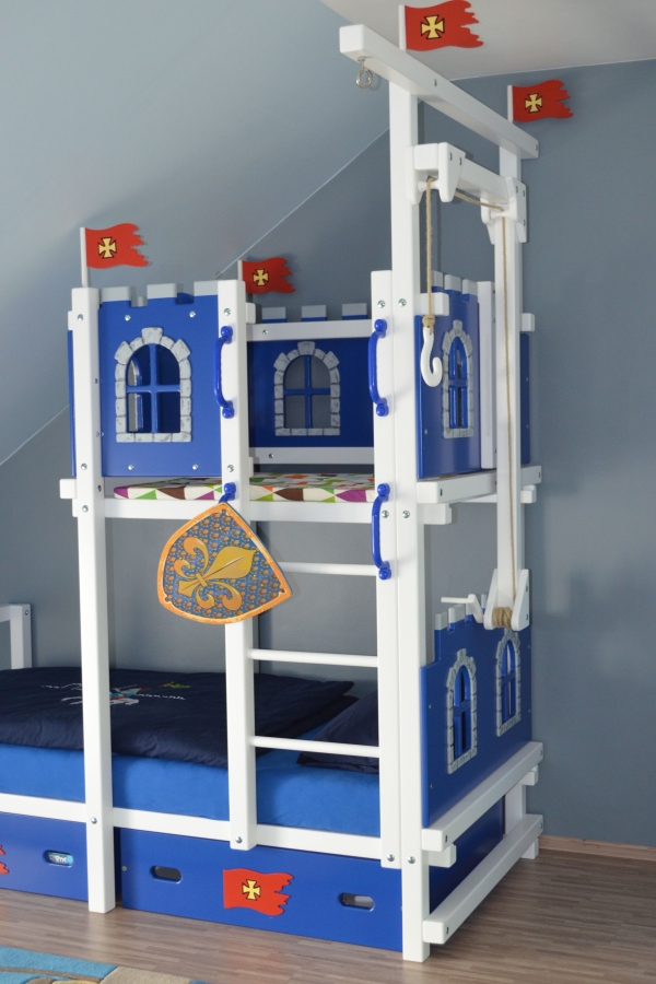 Hochbett für Dachschräge