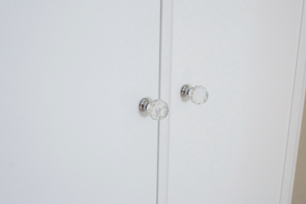 Kleiderschrank weiß Kristallserie 4