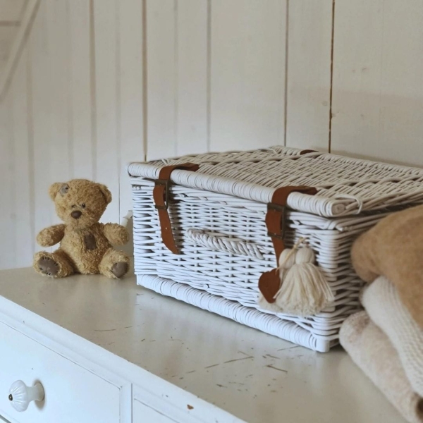 Rattan Koffer weiß