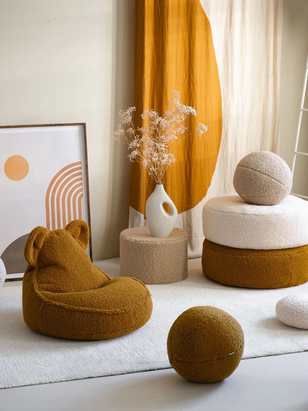 Wigiwama Sitzsack Bär Boucle Teddy Maple ocker
