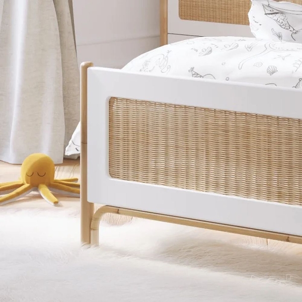 Theo Bebe Kinderbett Oceania Neige weiß-Rattan 90x200