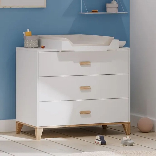 Theo Bebe Kommode Naia Neige weiß