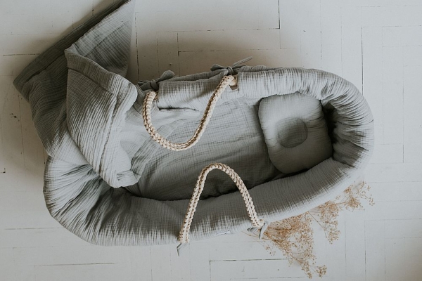 Moseskorb Meeko mit Matratze, Ständer und Textilien Snow weiß