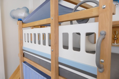 Hochbett Flugzeug