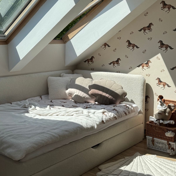 Polsterbett Everest mit Bettkasten