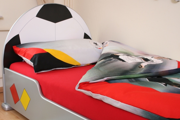 Fußballbett in silber