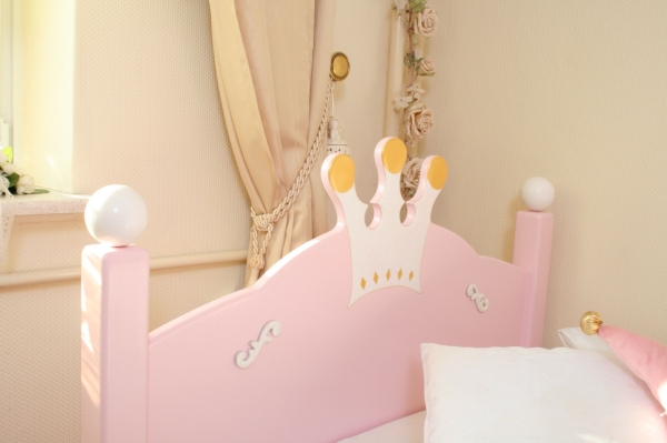 Prinzessin Bett rosa-weiß