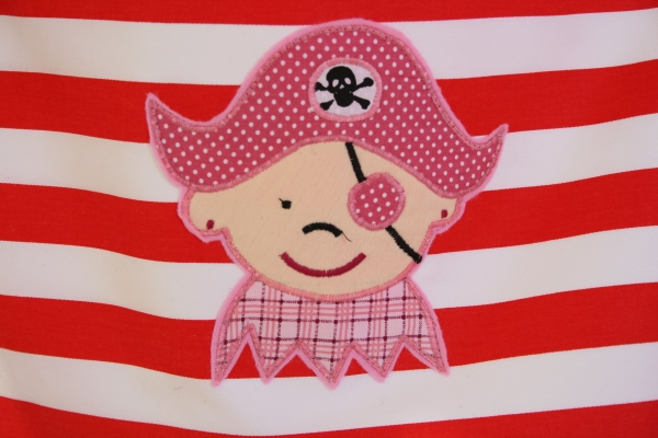 Piratenschiff Bett