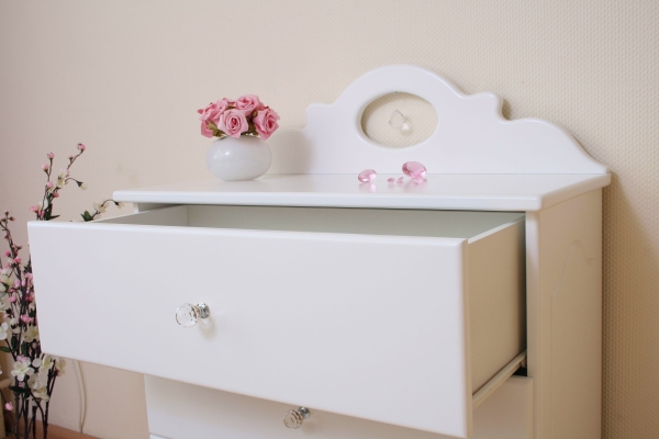 Kommode weiß Kristallserie 1