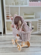 Korb Puppenwagen Weide rosa hoch
