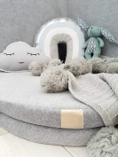 runde Spielmatte mit Rüschen rosa