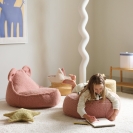 Wigiwama Sitzsack Bär Boucle Teddy Guava rosa