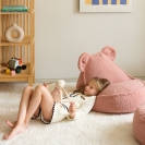 Wigiwama Sitzsack Bär Boucle Teddy Guava rosa