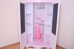 Eckschrank rosa-wei Kutsche